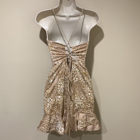 White Fox dress - Picture 7 of 14